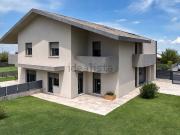 Villetta a schiera in vendita di 140 m² in Via G. Marconi