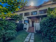 Villetta a schiera in vendita di 141 m² in Via Ossana, 35