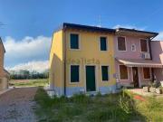 Villetta a schiera in vendita di 145 m² in Strada della...
