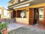 Villetta a schiera in vendita di 150 m² in Largo Natalia...