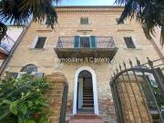 Villetta a schiera in vendita di 150 m² in Piazza San Pietro