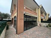Villetta a schiera in vendita di 150 m² in Via dei Fiori, 17