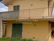 Villetta a schiera in vendita di 150 m² in Via Luni, 24
