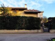 Villetta a schiera in vendita di 150 m² in Via Monte Grappa