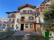 Villetta a schiera in vendita di 164 m² in Via della Calcara