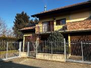 Villetta a schiera in vendita di 165 m² in Frazione...