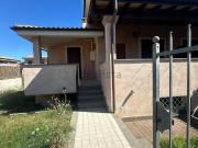 Villetta a schiera in vendita di 170 m² in Via Nureci