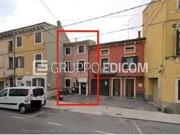 Villetta a schiera in vendita di 170 m² in Via Unità...