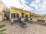 Villetta a schiera in vendita di 180 m² in Via Giuseppe Luzi