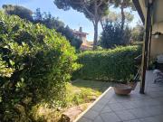 Villetta a schiera in vendita di 180 m² in Via Nicostene