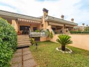 Villetta a schiera in vendita di 180 m² in Via Resuttano, 12