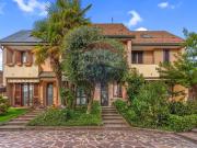 Villetta a schiera in vendita di 182 m² in Via Ancona, 32