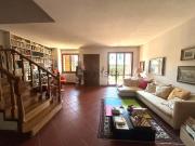 Villetta a schiera in vendita di 190 m² in Via di Mantignano