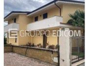 Villetta a schiera in vendita di 190 m² in Viale dei...