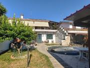 Villetta a schiera in vendita di 191 m² in Via Monte...