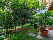 Villetta a schiera in vendita di 193 m² in Via Comasina, 83