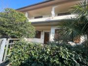 Villetta a schiera in vendita di 198 m² in Via Solferino, 31