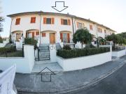 Villetta a schiera in vendita di 200 m² in Via Merloni, 8