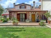 Villetta a schiera in vendita di 250 m² in Via Monte...