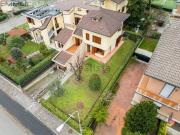 Villetta a schiera in vendita di 207 m² in Via Nicchio, 21