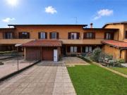 Villetta a schiera in vendita di 210 m² in Via Aspromonte