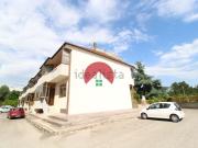 Villetta a schiera in vendita di 210 m² in Via Lucrezio