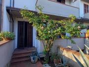 Villetta a schiera in vendita di 210 m² in Via SUOR...