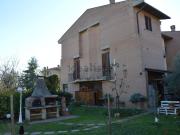 Villetta a schiera in vendita di 230 m² in Via Fiume