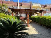 Villetta a schiera in vendita di 230 m² in Via Bachelet