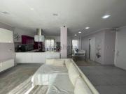 Villetta a schiera in vendita di 235 m² in Via Arno, 5