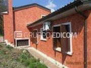 Villetta a schiera in vendita di 235 m² in Via Luigi Cadorna