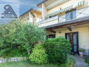 Villetta a schiera in vendita di 240 m² in Via per...