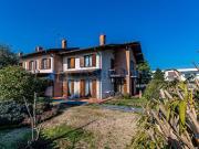 Villetta a schiera in vendita di 240 m² in Viale Papa...