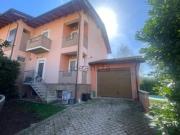 Villetta a schiera in vendita di 250 m² in Via M. Malpighi