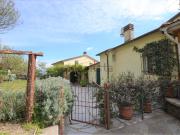 Villetta a schiera in vendita di 250 m² in Via Vara...