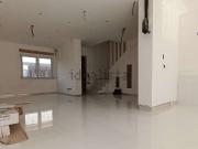 Villetta a schiera in vendita di 253 m² in Via Isaia Gabola