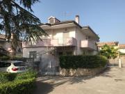 Villetta a schiera in vendita di 255 m² in Via P. Nenni