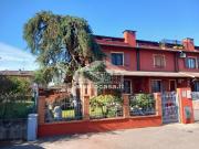 Villetta a schiera in vendita di 260 m² in Via Enrico...