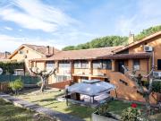 Villetta a schiera in vendita di 265 m² in Via Del fosso...