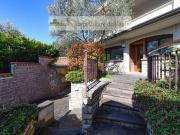 Villetta a schiera in vendita di 275 m² in Via San Cassiano
