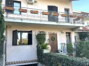 Villetta a schiera in vendita di 280 m² in Via Martiri...