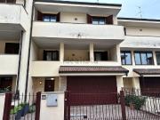 Villetta a schiera in vendita di 280 m² in Via Moloino...