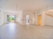 Villetta a schiera in vendita di 286 m² in Via Pitagora