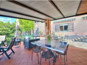 Villetta a schiera in vendita di 330 m² in Via Costetti, 5