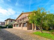 Villetta a schiera in vendita di 374 m² in Via Generale...