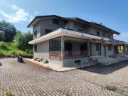 Villetta a schiera in vendita di 451 m² in Contrada...