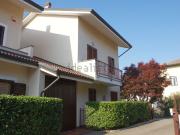 Villetta a schiera in vendita di 456 m² in Via C. Casale