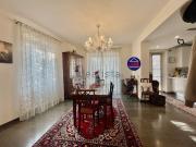 Villetta a schiera in vendita di 540 m² in Via Francesco...