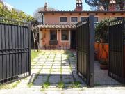 Villetta a schiera in vendita di 91 m² in Via Ardeatina, 130 Villetta a schiera in vendita di 91 m² in Via Ardeatina, 130