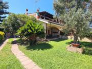 Villetta a schiera in vendita di 98 m² in Via Liri, 10